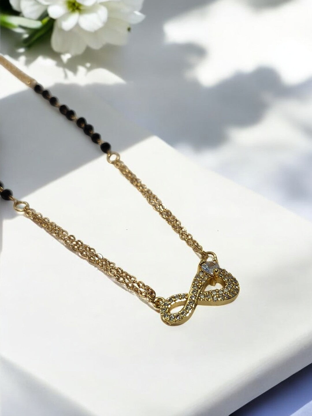 DIAMOND INFINITY PAVIKA MANGALSUTRA