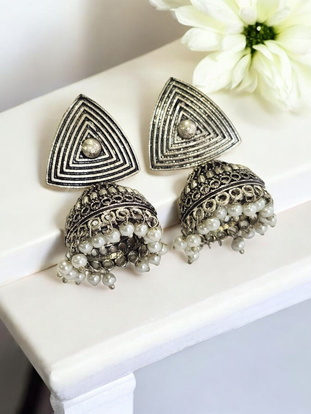 PEARL NYTHISA GERMAN SILVER EARRINGS