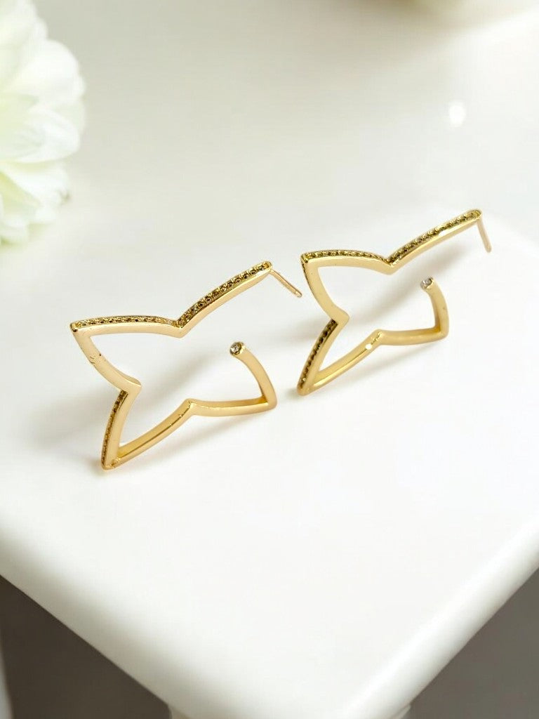 GOLD STAR LV DITYAA EARRING