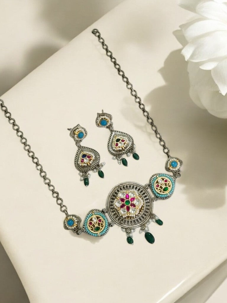 GREEN PAARU GERMAN SILVER JEWELLERY SET