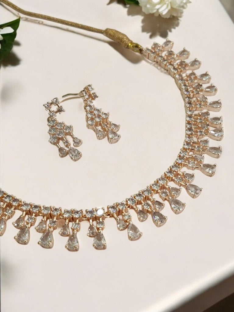 ANVISHA DROP DIAMOND JEWELLERY SET
