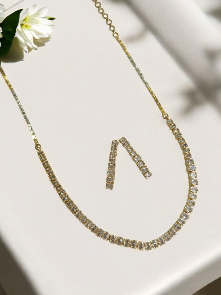 ALANG OVAL DIAMOND JEWELLERY SET