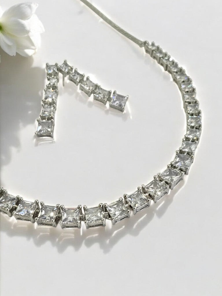 ANURYA SQUARE DIAMOND JEWELLERY SET