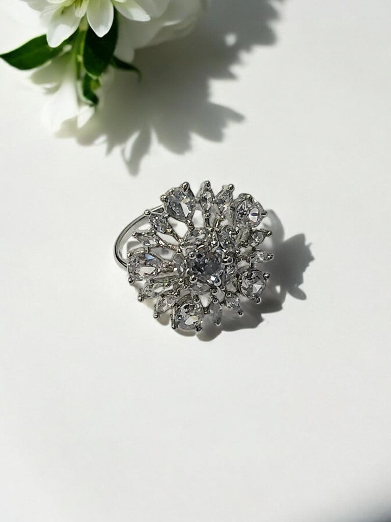 MISHIKA DIAMOND RING