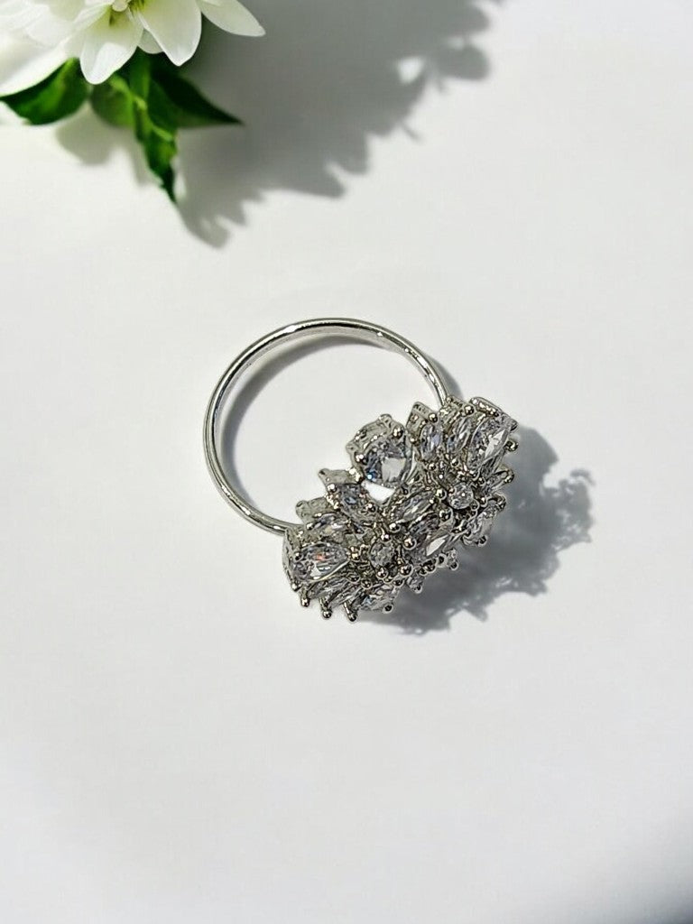 MISHIKA DIAMOND RING