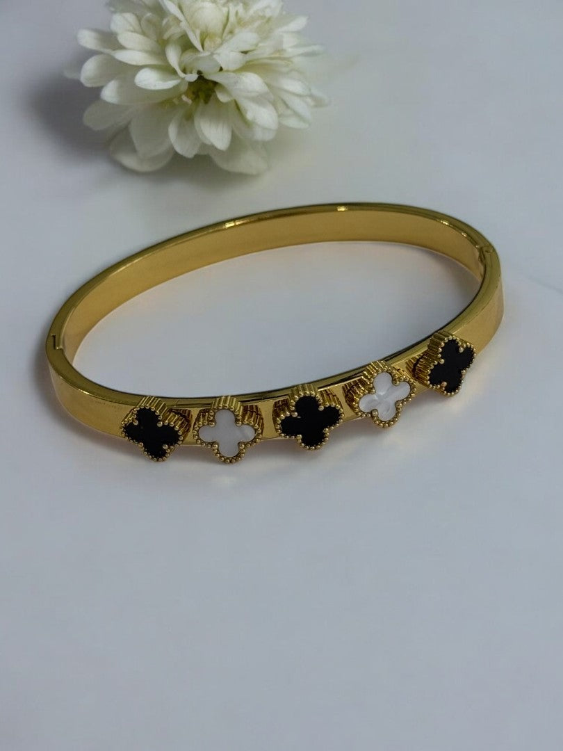 BLACK-WHITE COLBA BRACELET