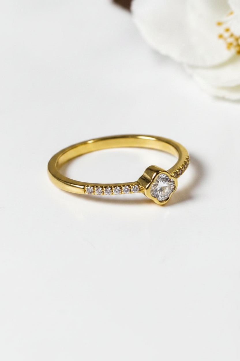 DIAMOND KAVIE RING