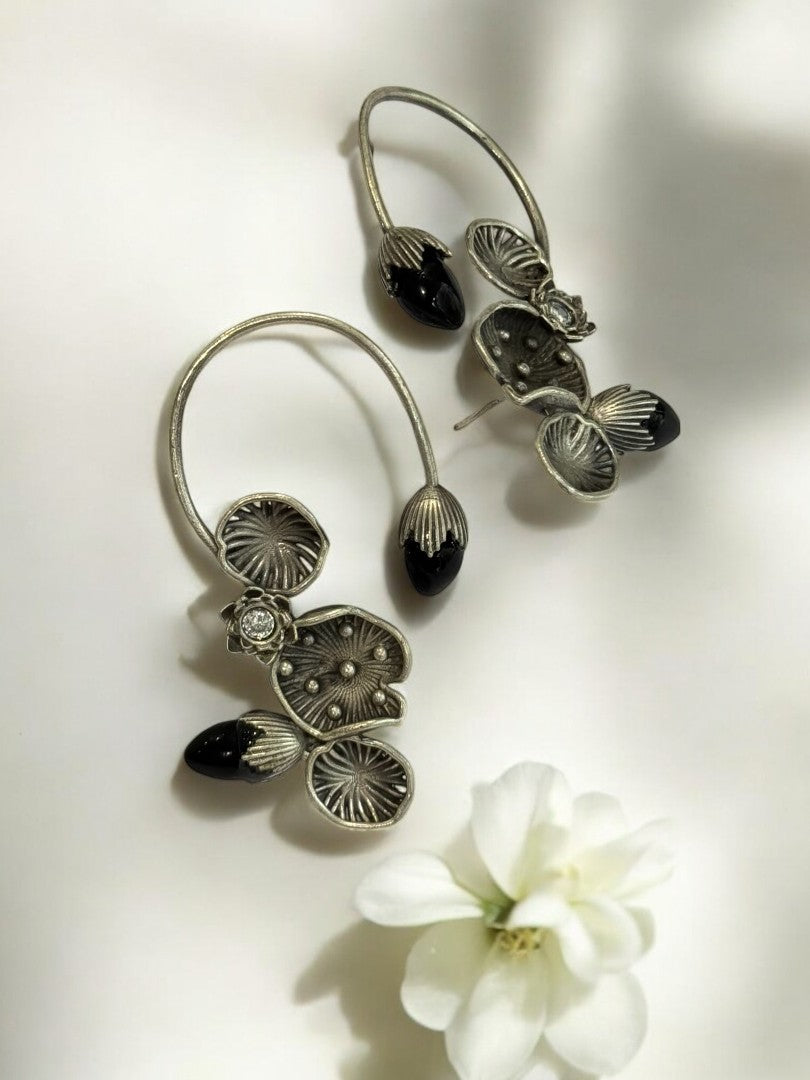 BLACK LOTUS LEAF AISHA GERMAN SILVER EAR CUFF