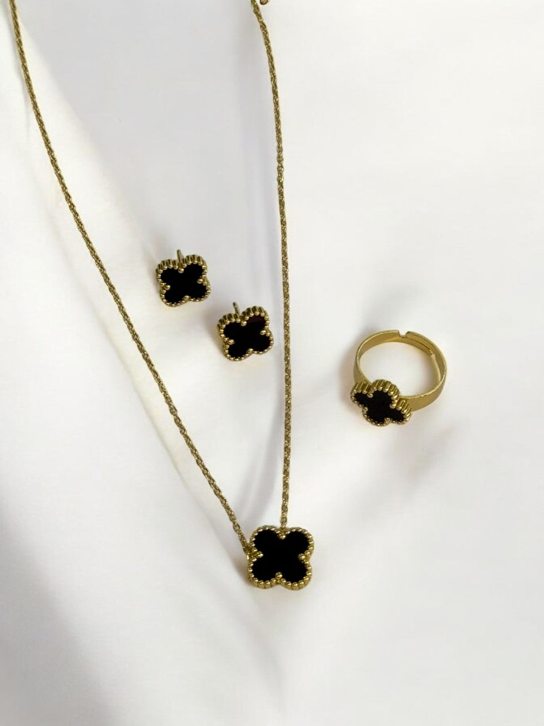 GOLDEN CHAIN WITH BLACK CLOVER PENDENT, EARRINGS, AND FINGER RING