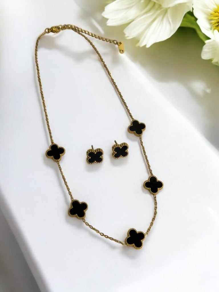 BLACK CLOVER DEVID NECKLACE
