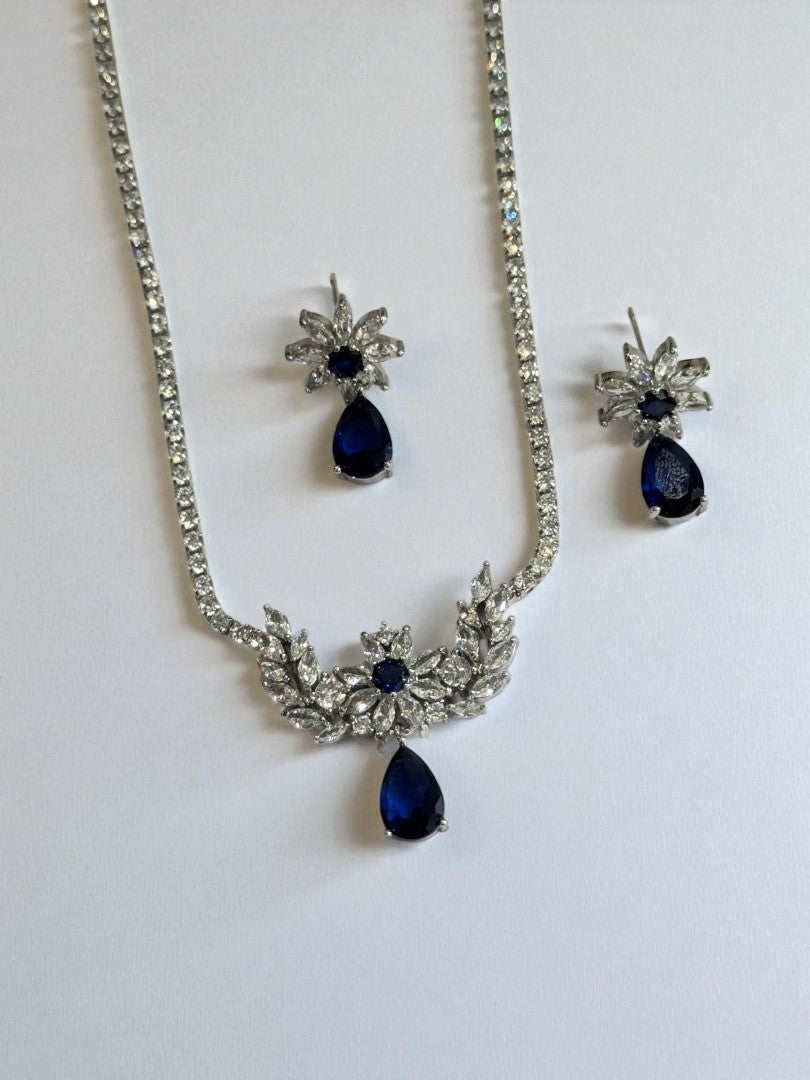 BLUE DIAMOND NOLAN NECKLACE SET