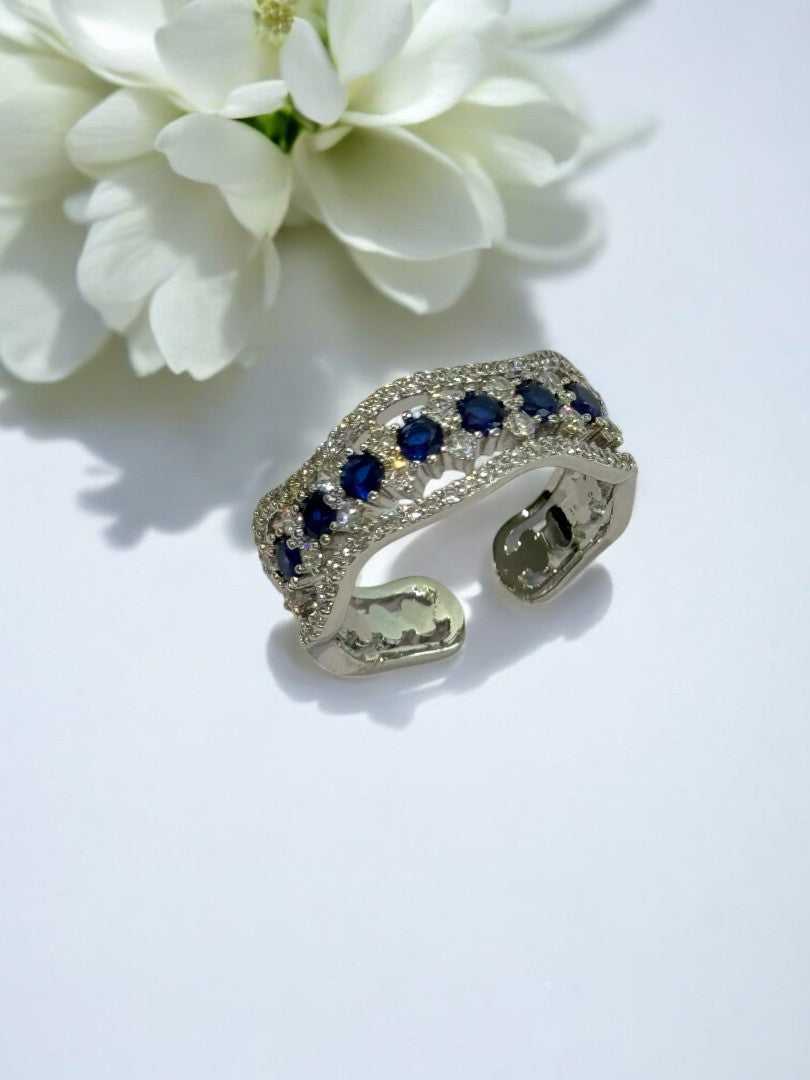 BLUE DIAMOND PARKER RING