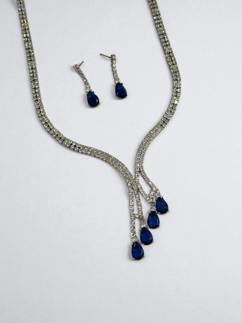 BLUE DIAMOND TRISTIN NECKLACE SET