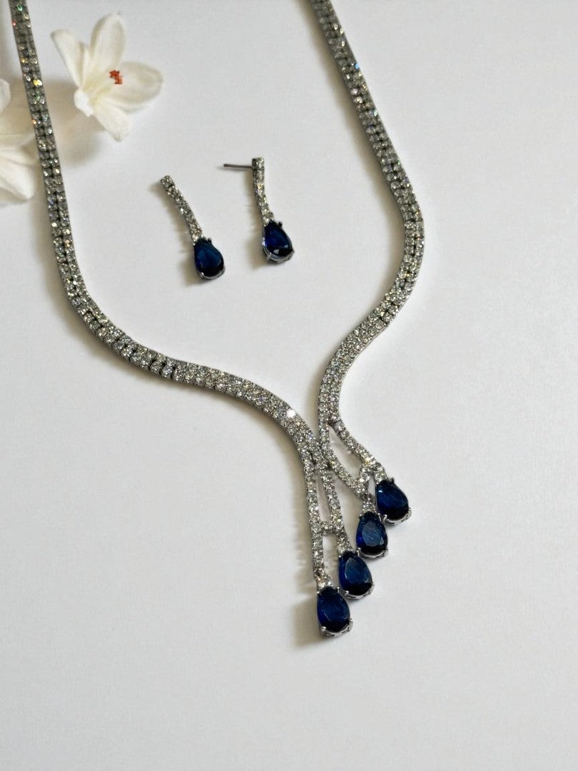 BLUE DIAMOND TRISTIN NECKLACE SET