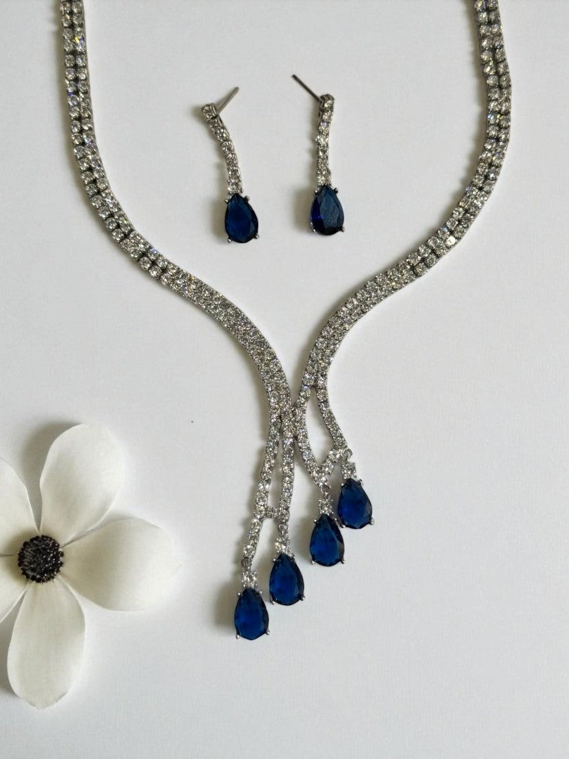 BLUE DIAMOND TRISTIN NECKLACE SET