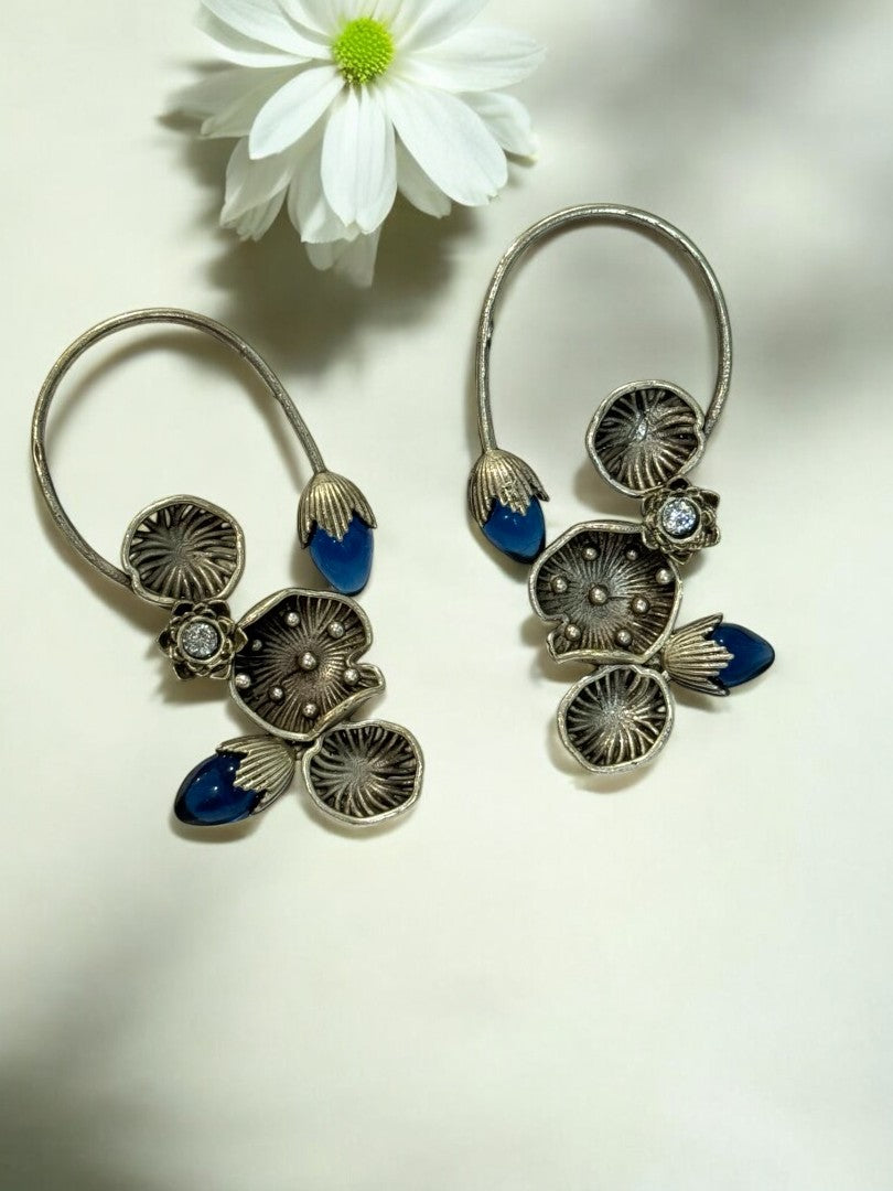 BLUE LOTUS LEAF AISHA GERMAN SILVER EAR CUFF