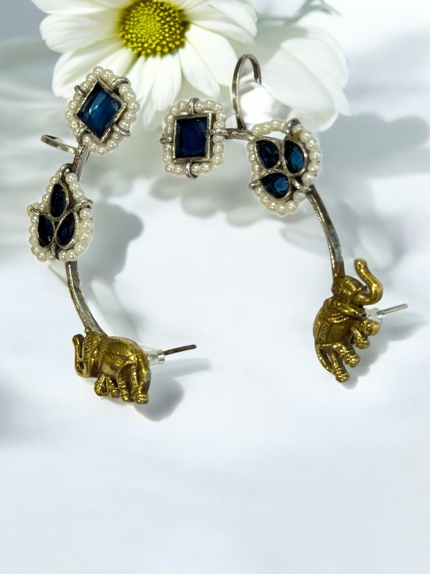 BLUE TARIKA GERMAN SILVER EAR CUFF