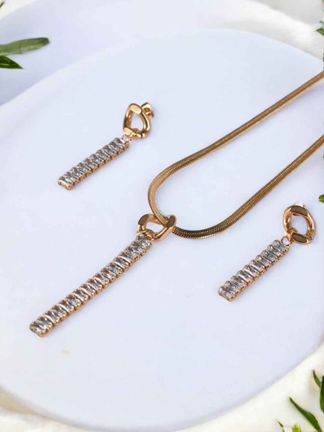 DIAMOND AVERY JEWELLERY SET