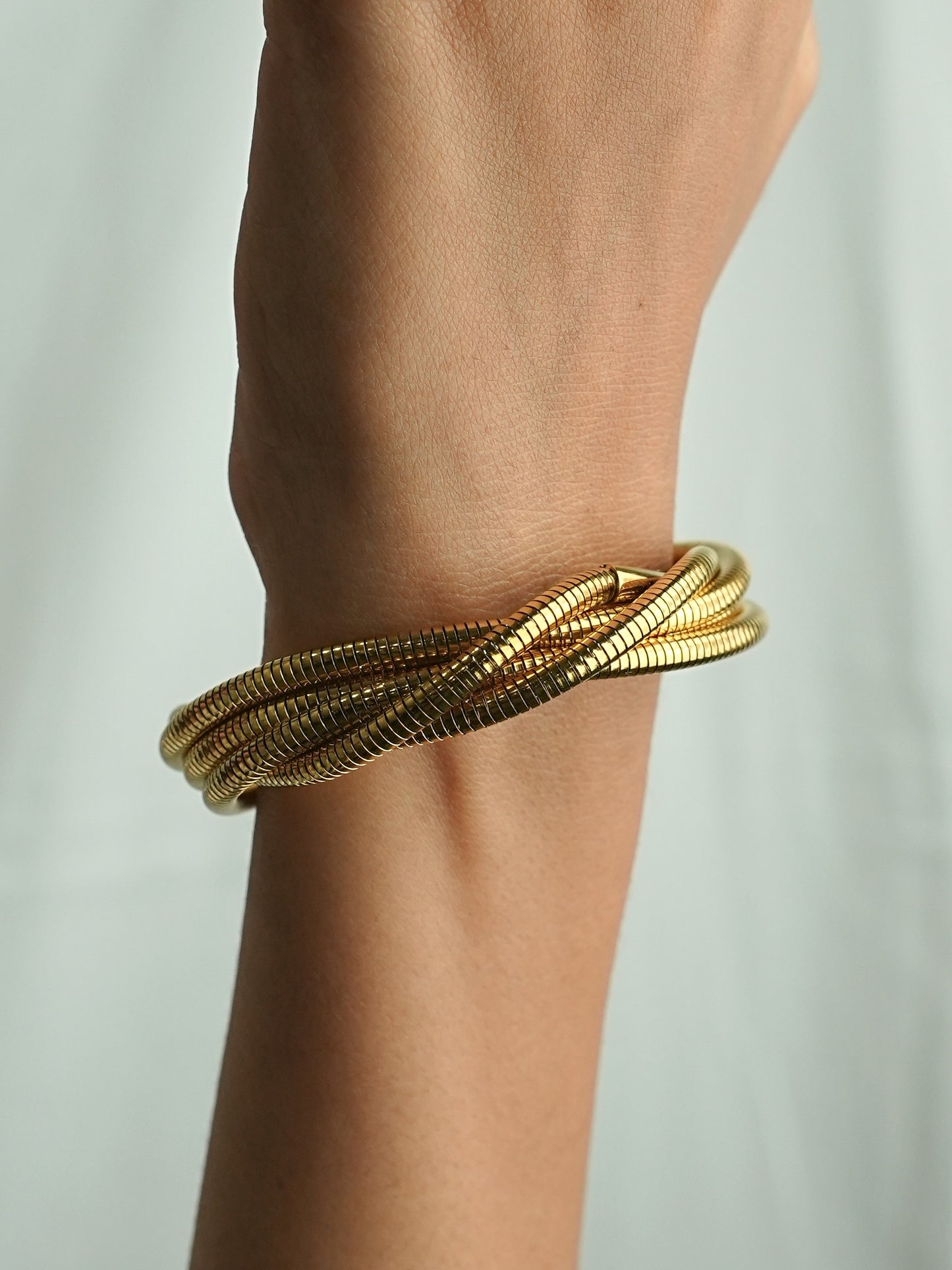 MULTI LAYER GOLDEN BRACELET