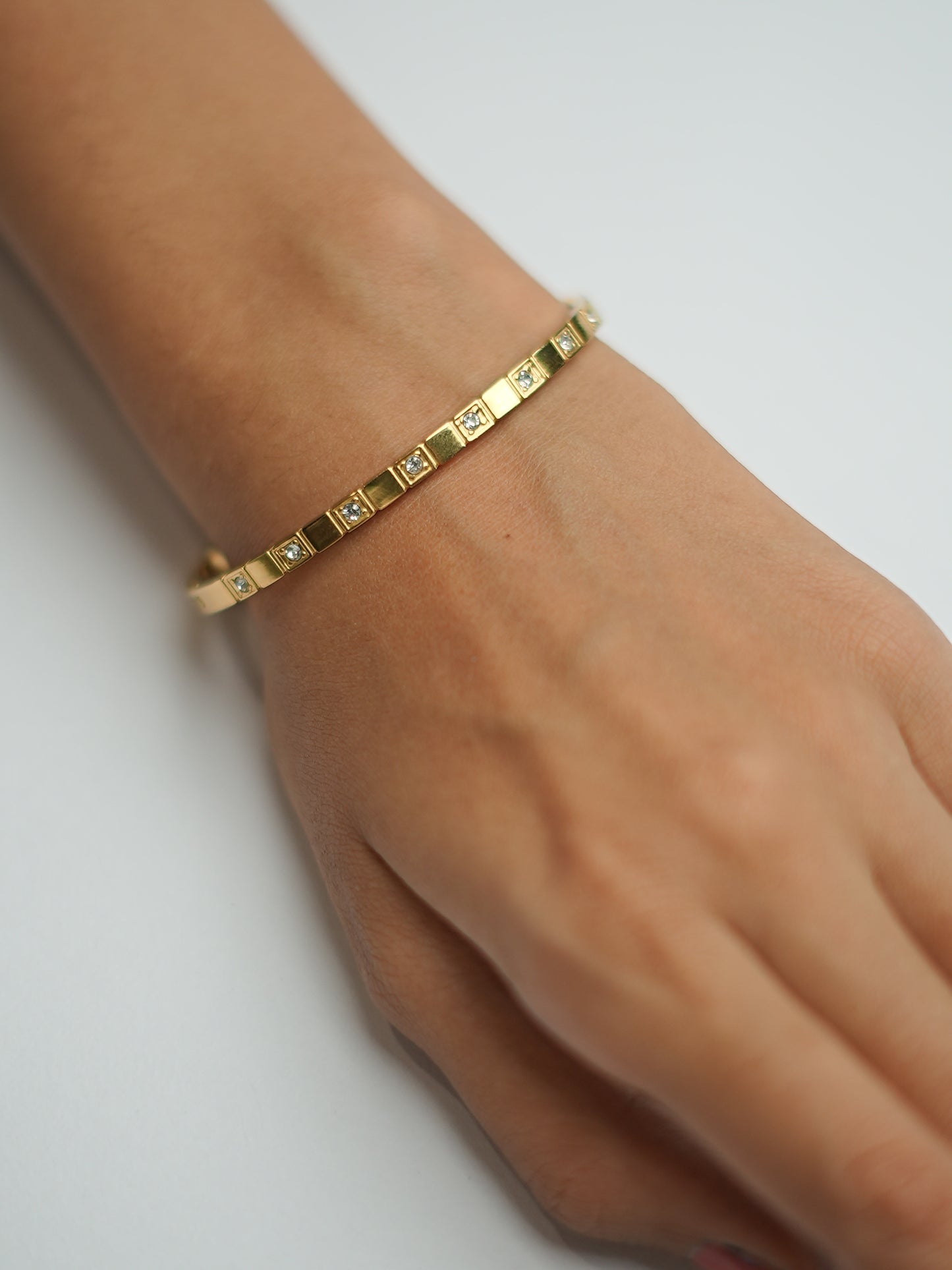 STATEMENT DIAMOND SETTING BRACELET