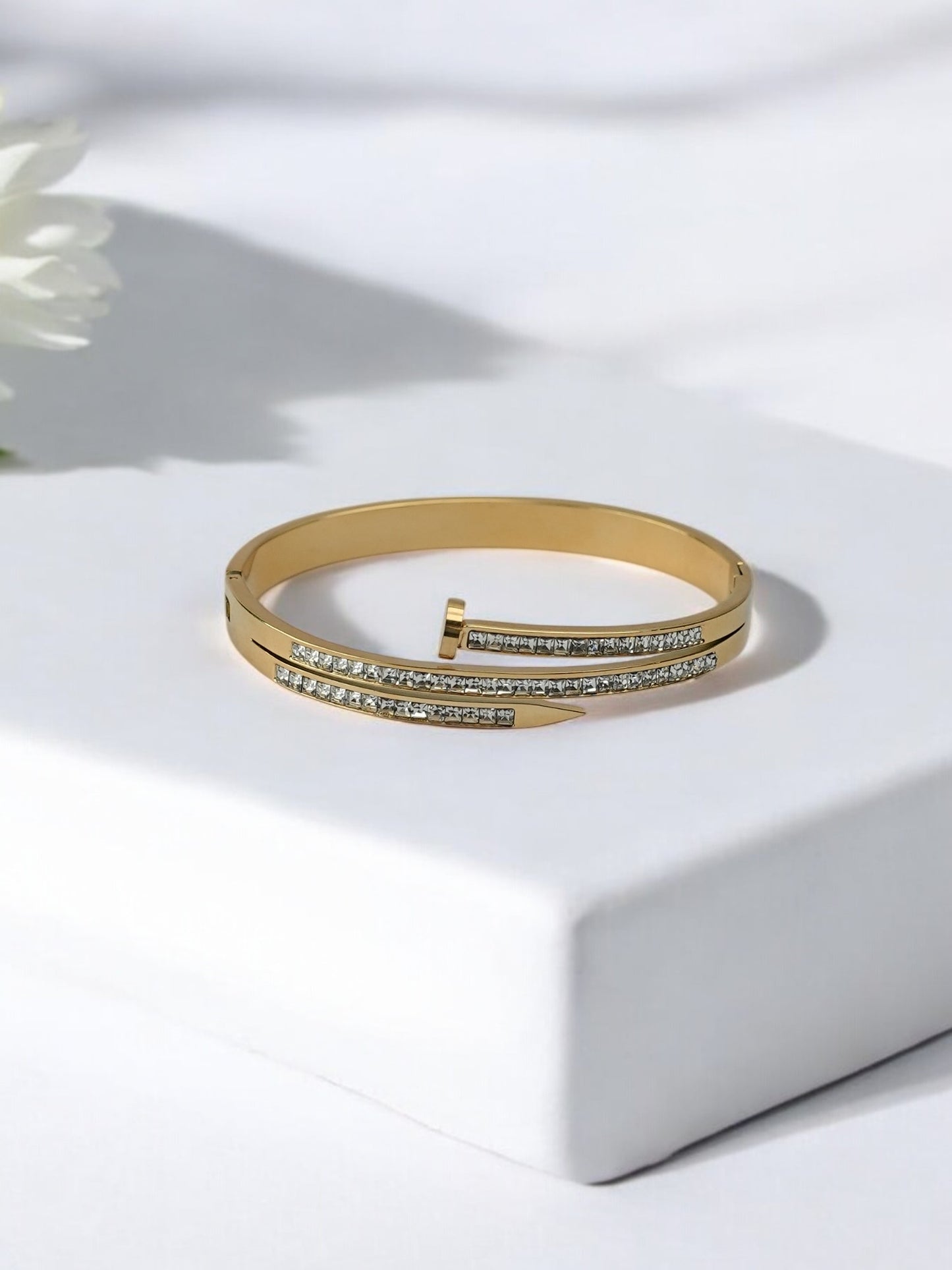 NAIL 3 LINE DIAMOND BRACELET ANTI TARNISH
