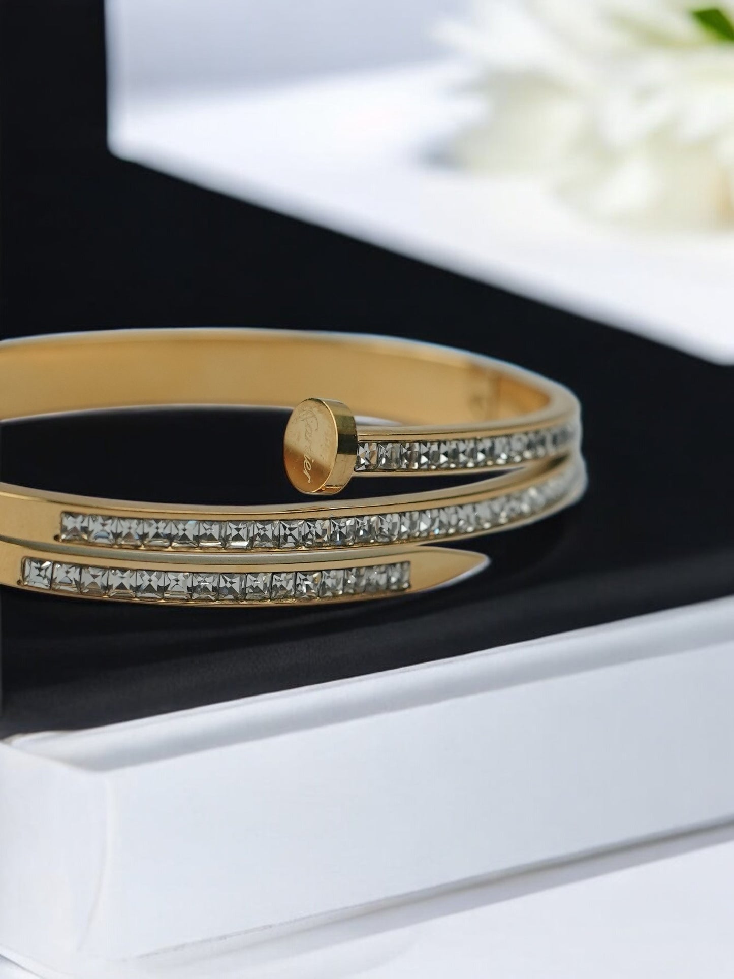 NAIL 3 LINE DIAMOND BRACELET ANTI TARNISH