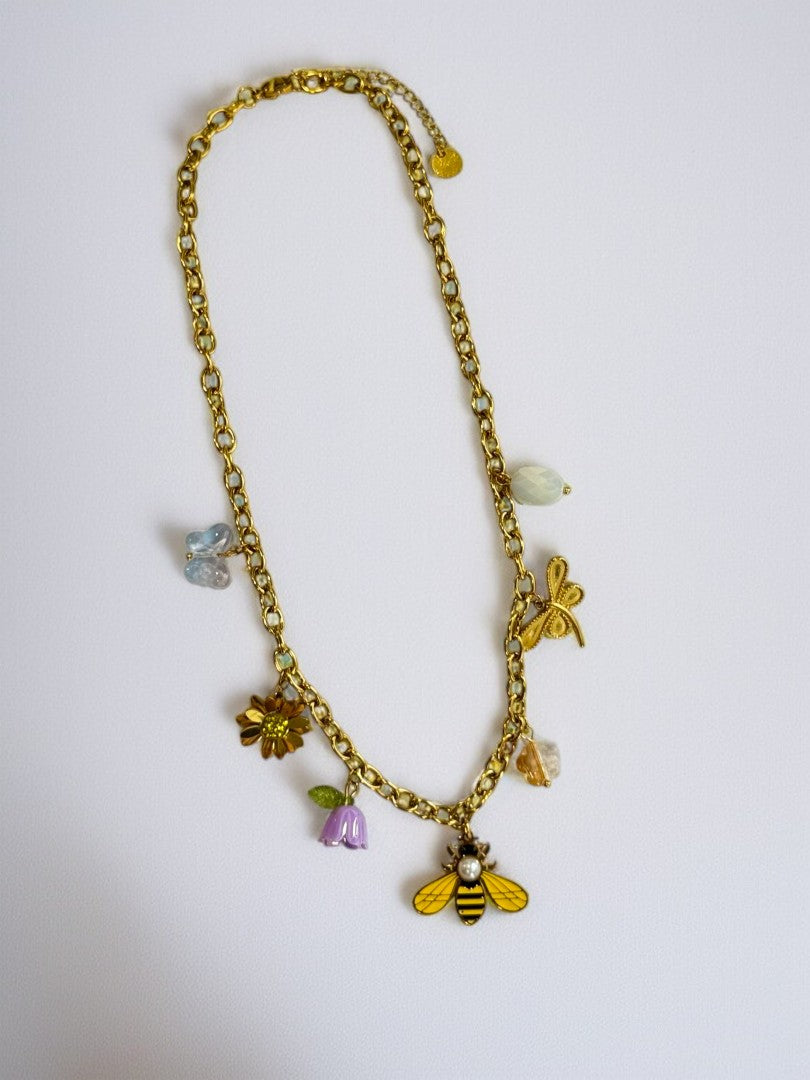 GOLDEN BEACH CHARM CILLIAN NECKLACE