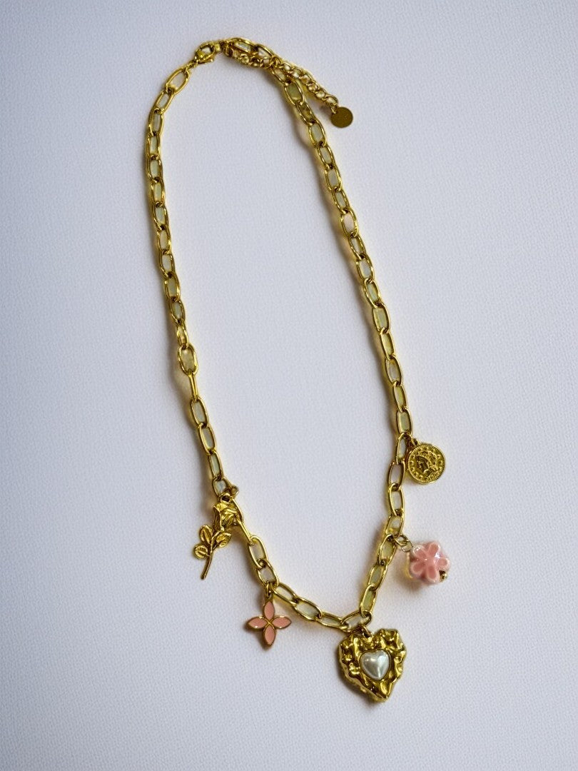 GOLDEN BEACH CHARM MATEW NECKLACE