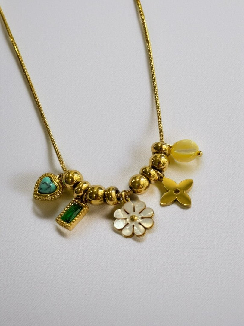 GOLDEN BEACH CHARM URIEL NECKLACE