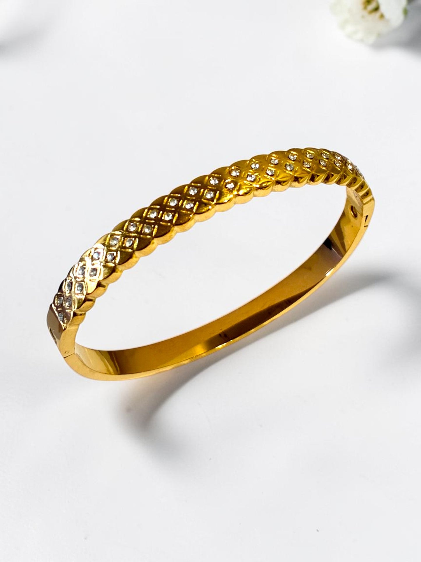 GOLDEN CRYSTAL ASMINE BRACELET