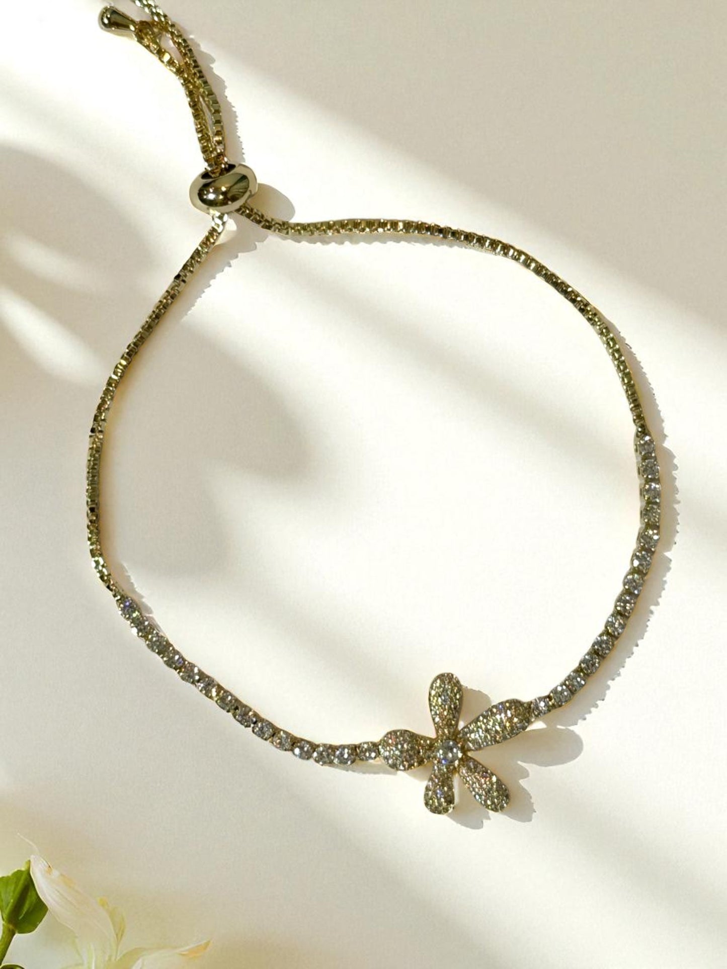 GOLDEN DIAMOND FLOWER OSCAR BRACELET