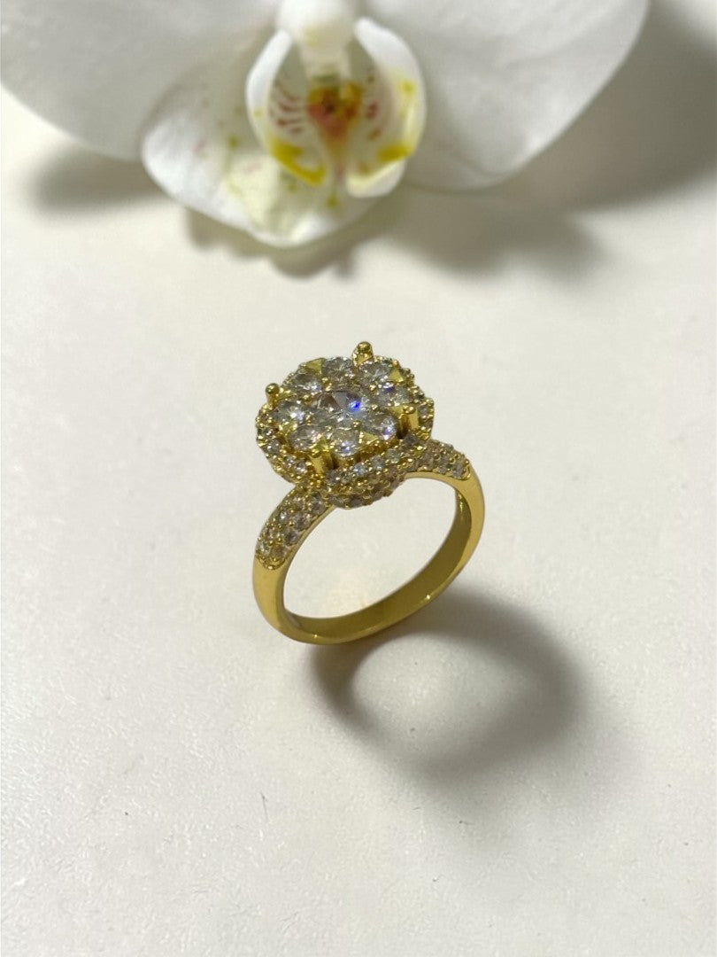 GOLDEN DIAMOND GRACE RING