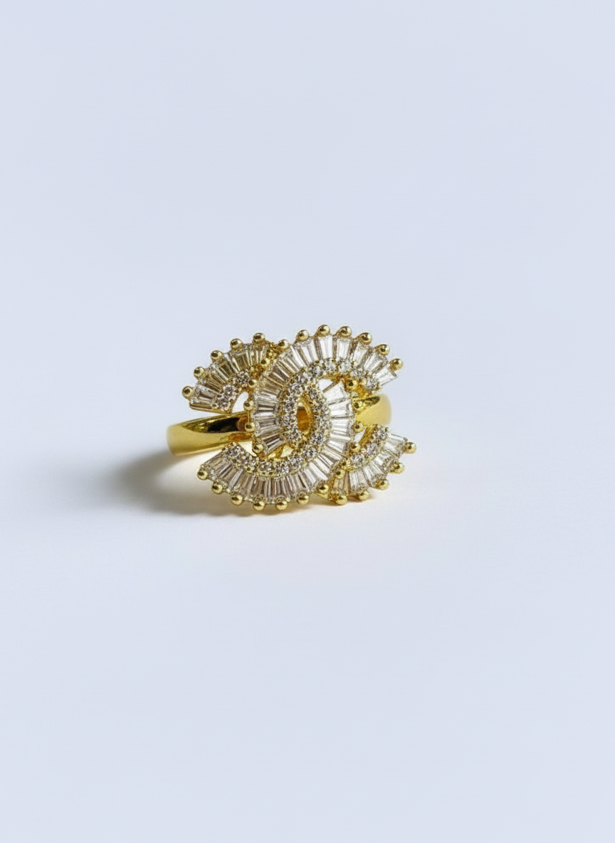 GOLDEN DIAMOND HUXLEY NECKLACE AND RING (COMBO)