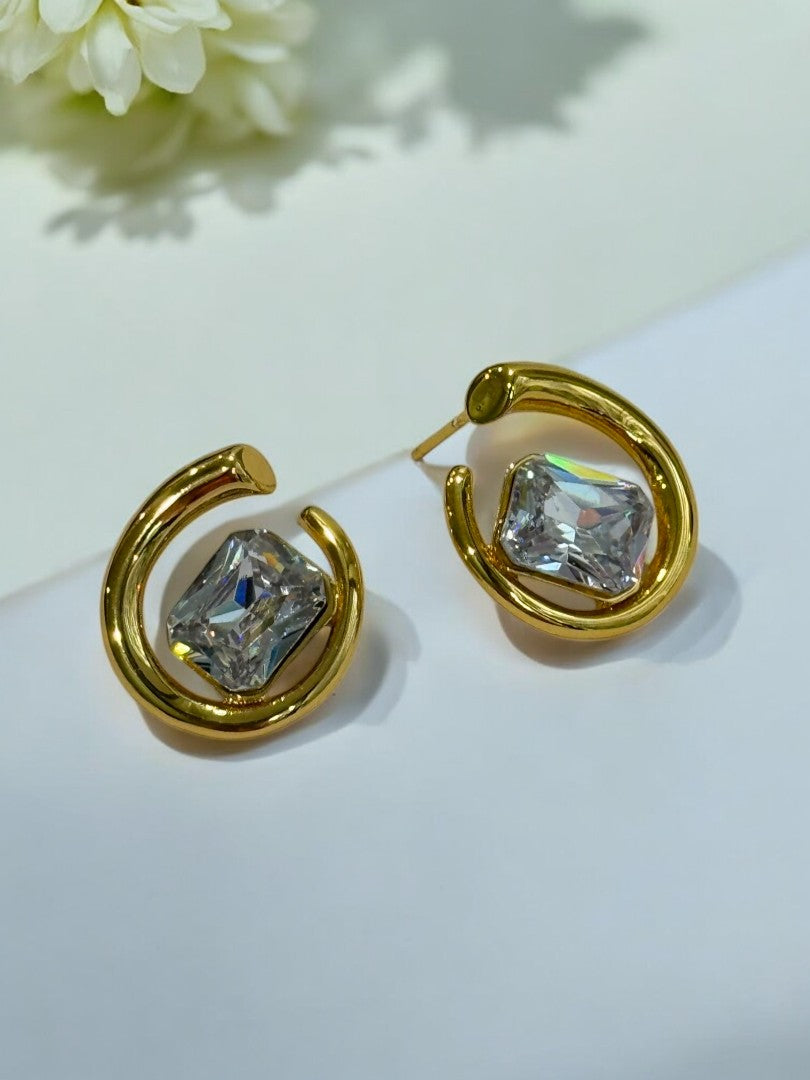GOLDEN DIAMOND KASHTON EARRINGS