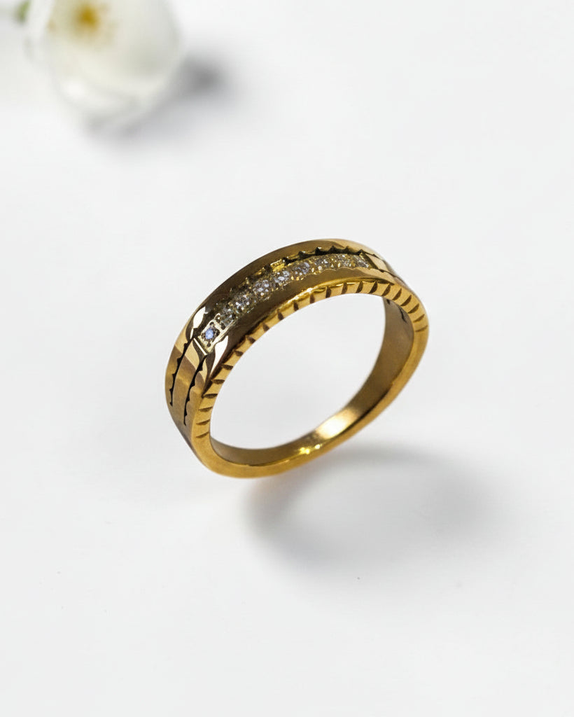 GOLDEN DIAMOND KRUTIKA RING