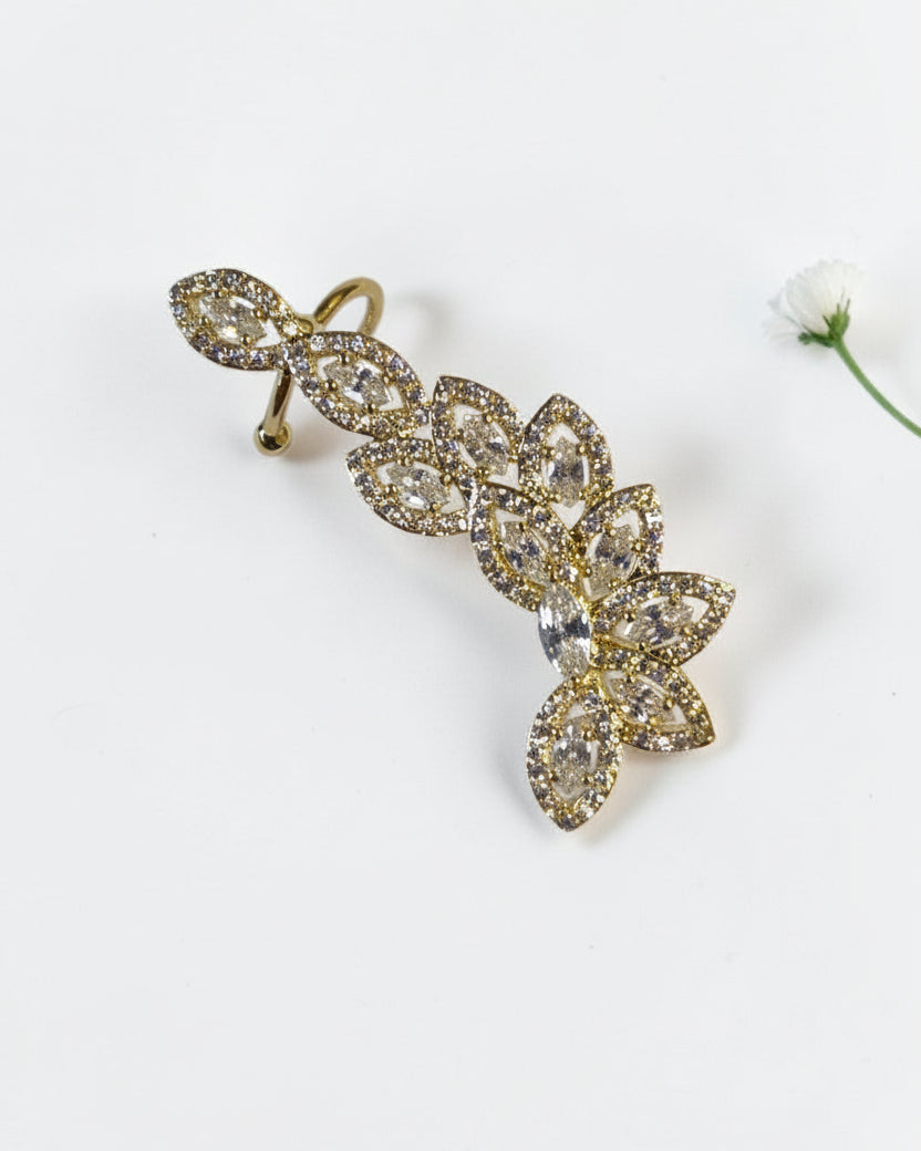GOLDEN DIAMOND LEAF VARINI EAR CUFF