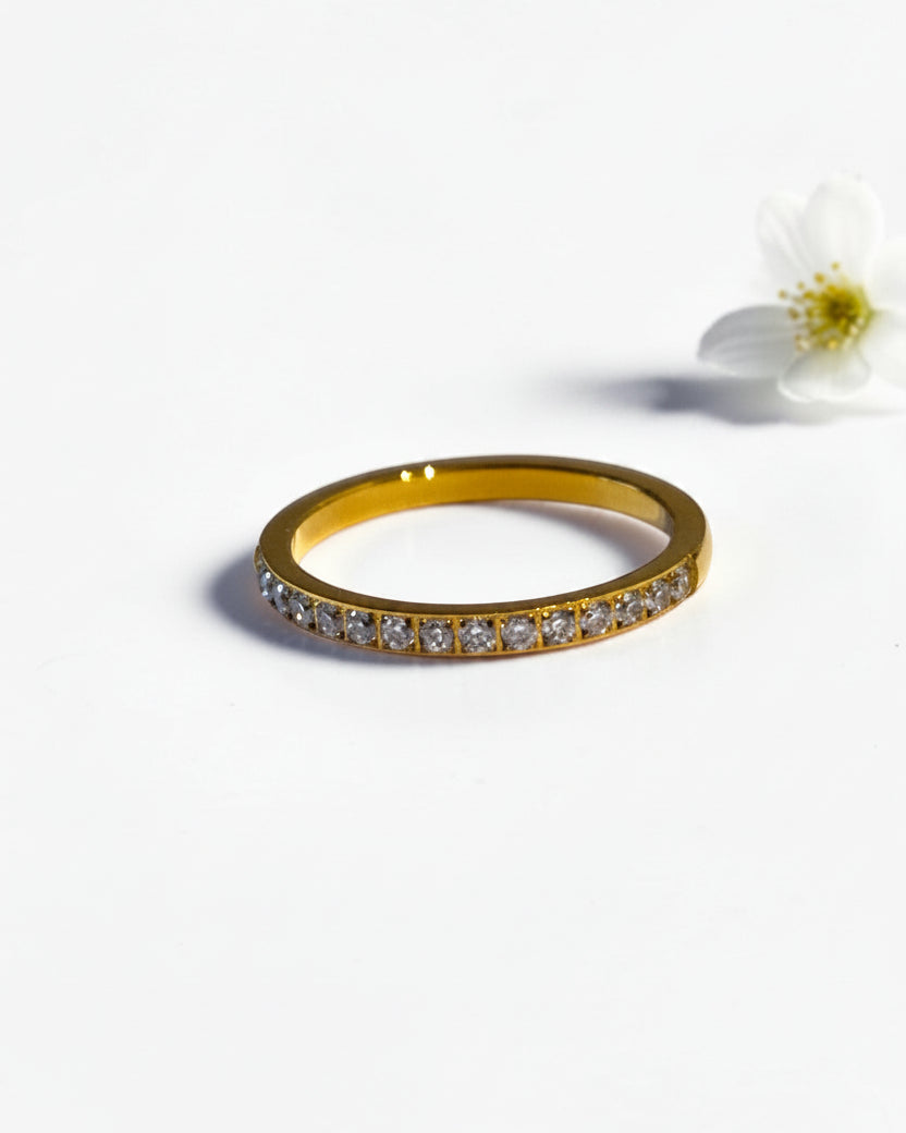 GOLDEN DIAMOND LINE CAVAN RING