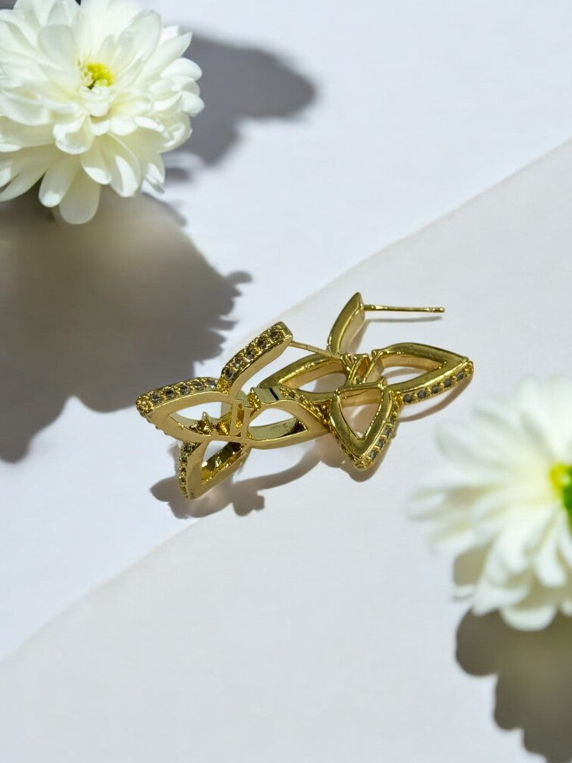 GOLDEN DIAMOND LINE DUNCAN EARRINGS