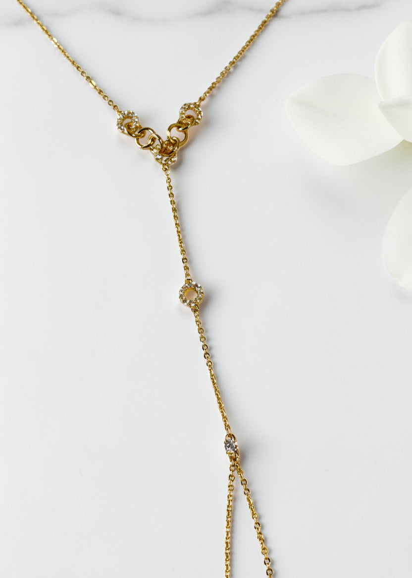 GOLDEN DIAMOND PRITHI HAND CHAIN (POCHI)