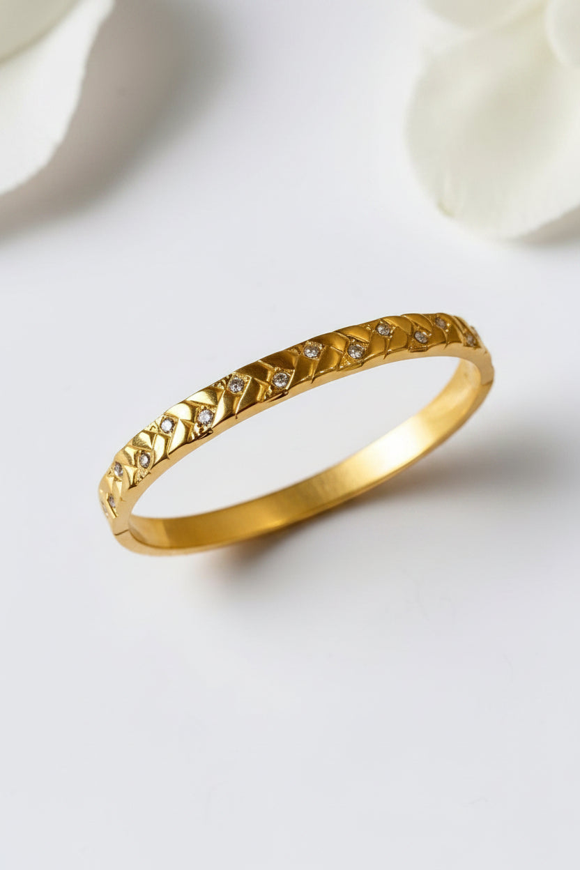 GOLDEN DIAMOND WAVE ASMINE BRACELET