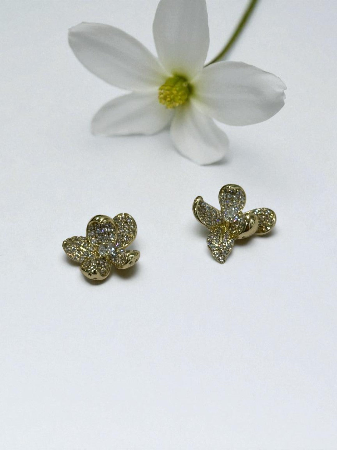 GOLDEN DIAMOND YOUSEF EARRINGS