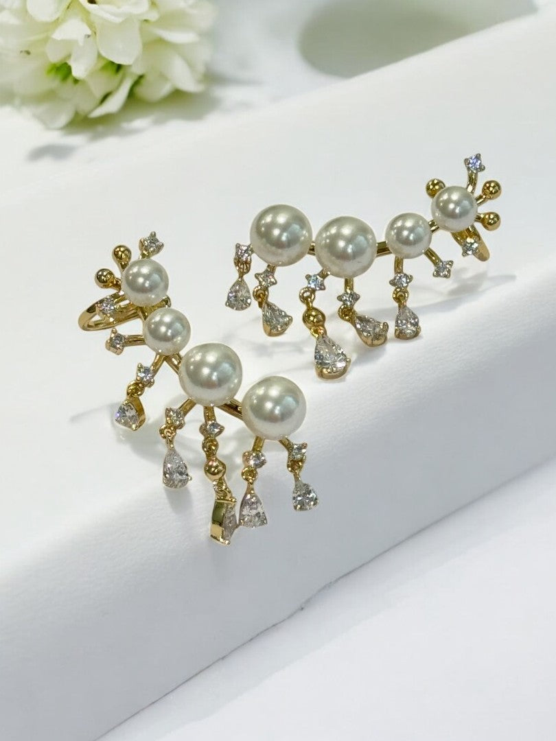 GOLDEN NIKOLAI EAR CUFF