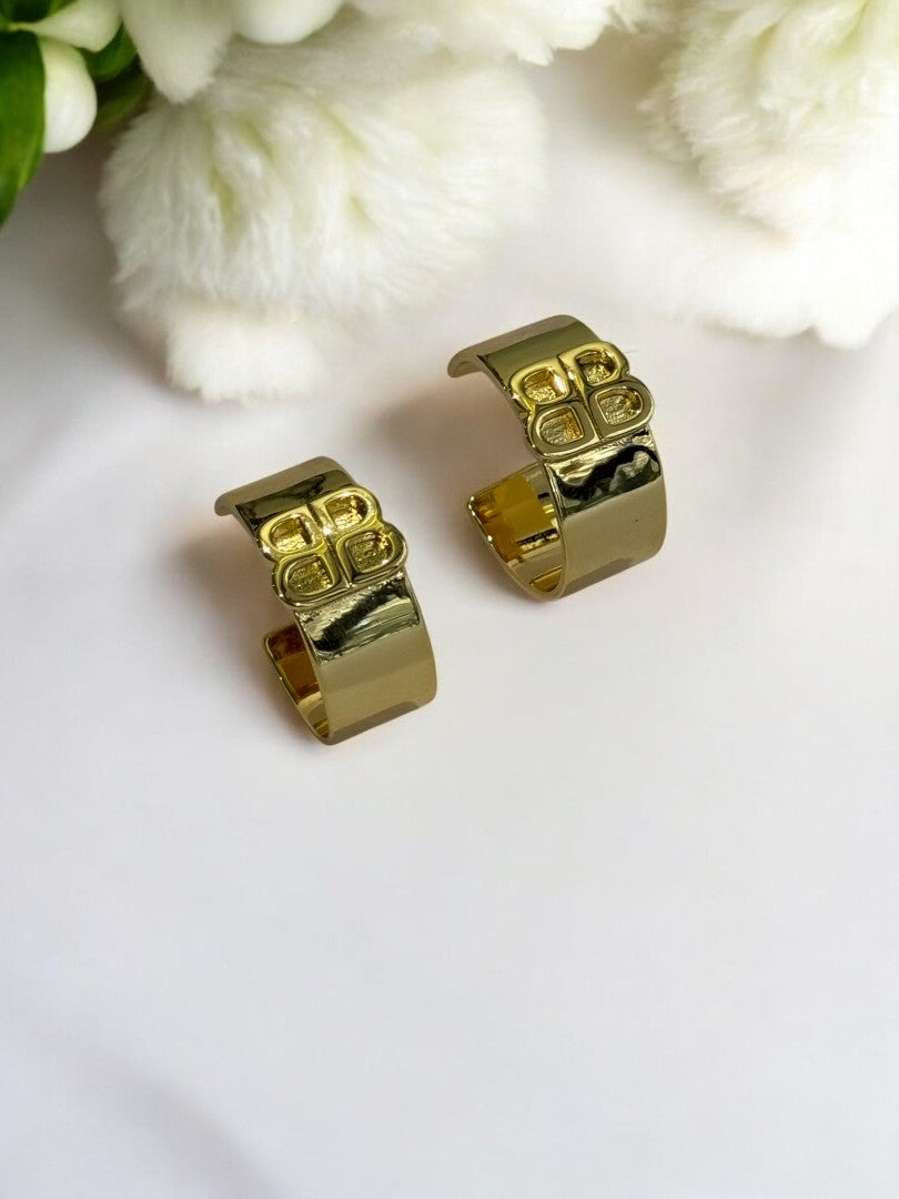18K GOLD PLATED BB BRAND HOOP