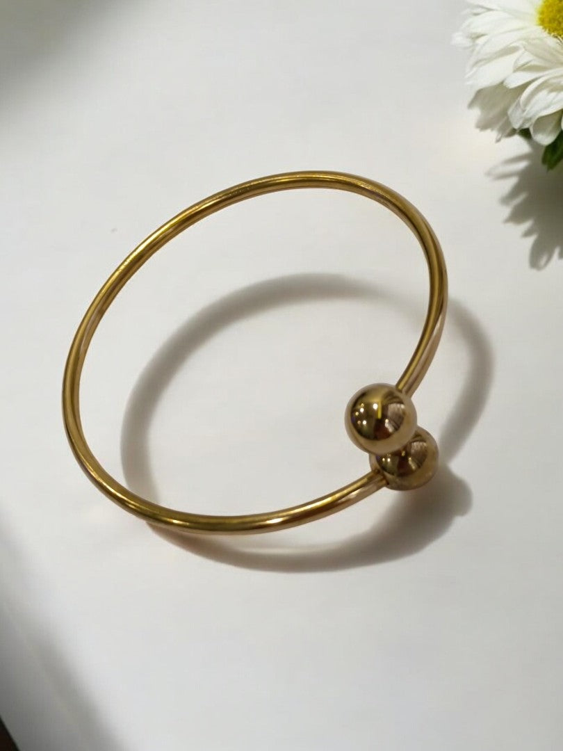 GOLDEN MINIMAL BRACELET