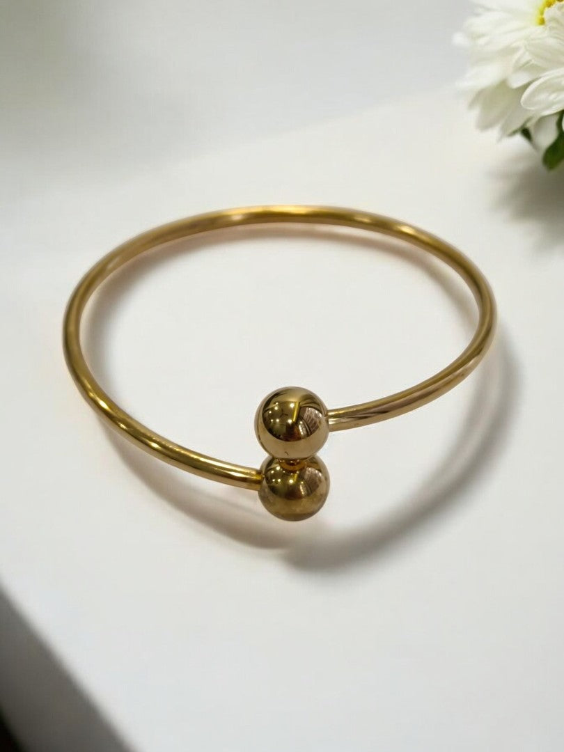 GOLDEN MINIMAL BRACELET
