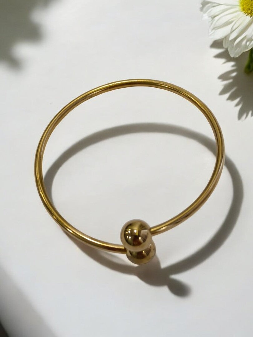 GOLDEN MINIMAL BRACELET