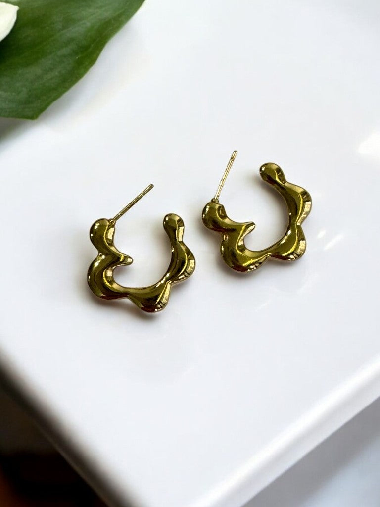 GOLDEN FLOWER HOOP