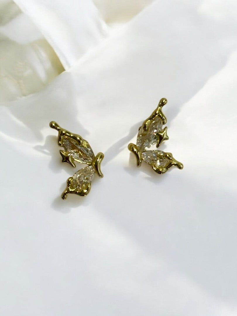 18K GOLD DROP DIAMOND BUTTERFLY LUXURY STUD