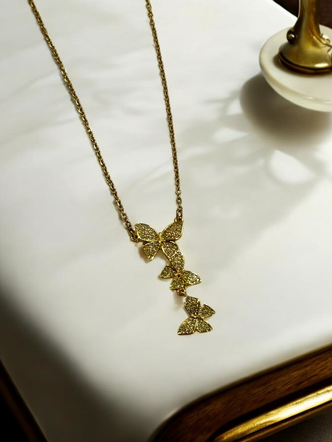 GOLDEN CHAIN WITH THREE HANGING DIAMOND BUTTERFLY