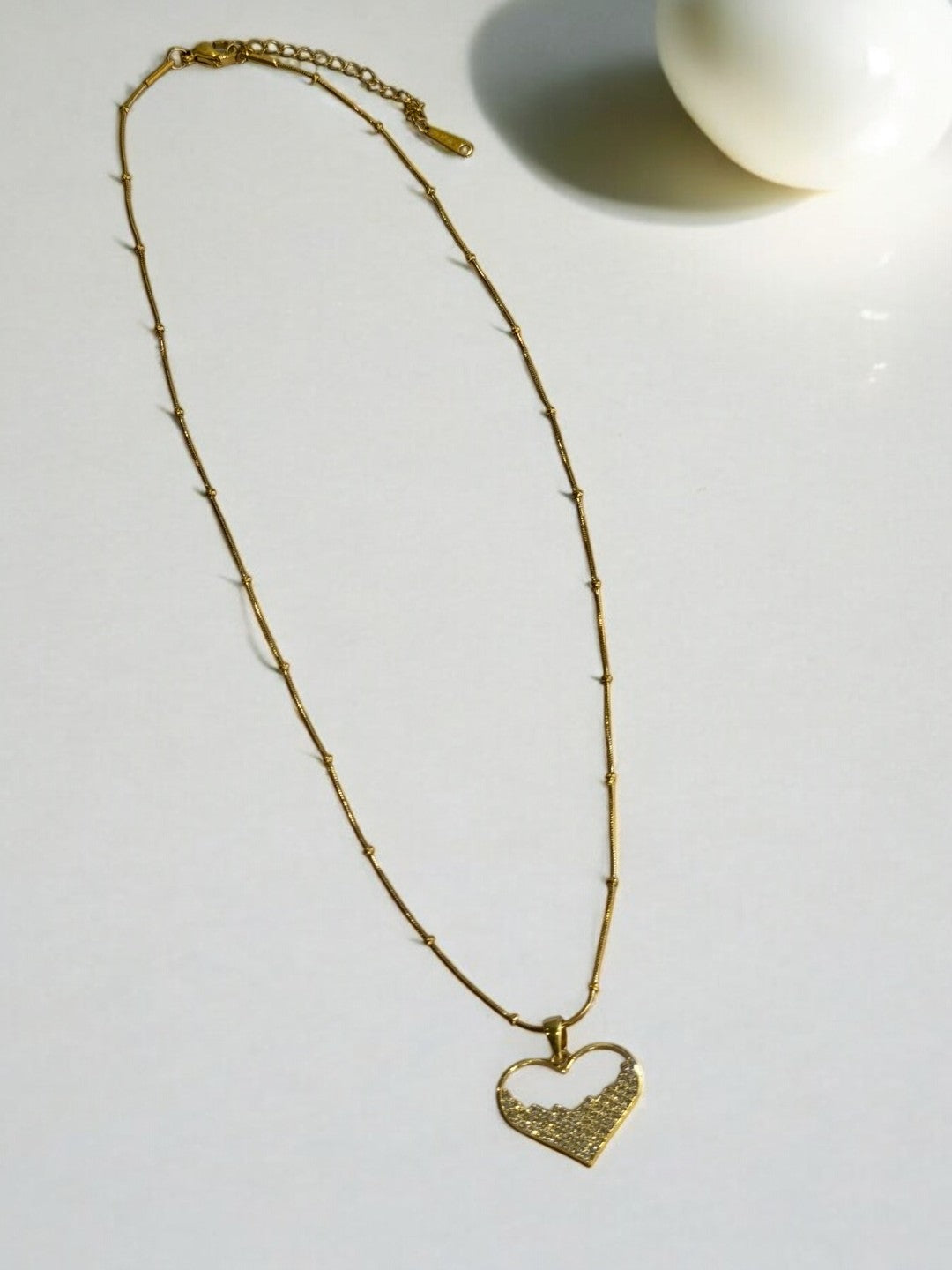GOLDEN BALLS CHAIN WITH DIAMOND HEART